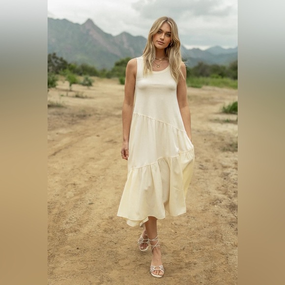 BOHME Natalie Tiered Midi Dress in Cream Bohemian Sleeveless Minimalist - Picture 1 of 13